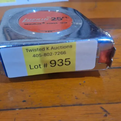 Vintage Lufkin 25 Ft MezurLok Power Tape Measure Chrome Case Corner Edge Design