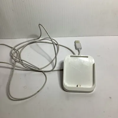 Square Card Reader Charging Dock Stand with USB Cable