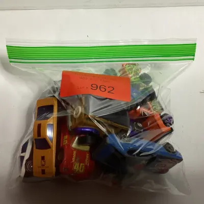 Vintage Hot Wheels & Matchbox Die-Cast Toy Car Lot – 12 Vehicles, Race Cars, Police Car, Hot Rod & Trucks