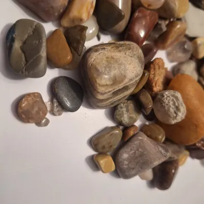 Assorted Polished Tumbled Stones Rocks & Mineral Specimens Mixed Colors Sizes