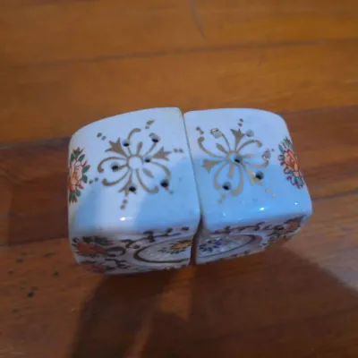 Vintage Made in Occupied Japan Porcelain Floral Salt & Pepper Shaker Set