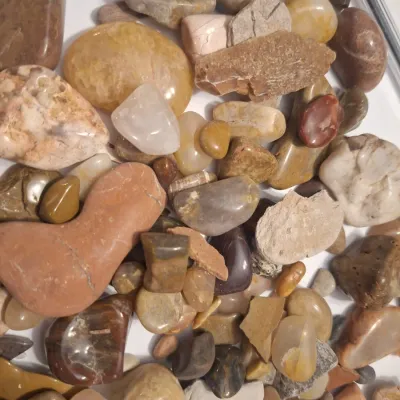 Assorted Polished Tumbled Stones Rocks & Mineral Specimens Mixed Colors Sizes