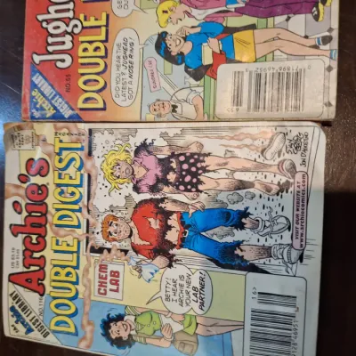 Archie Comics Digest Lot – Jughead’s Double Digest No. 65, Archie’s Double Digest No. 116 & Archie’s Holiday Fun No. 2