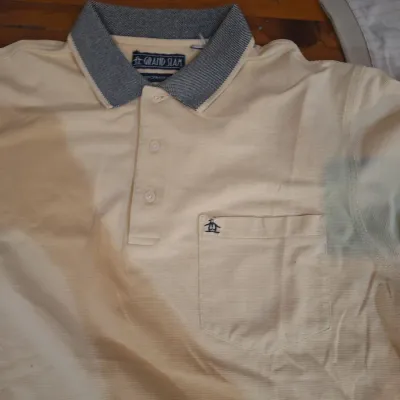 2 Grand Slam Men’s Polo Golf Shirts – Large – Performance & Munsingwear – Cream/Tan