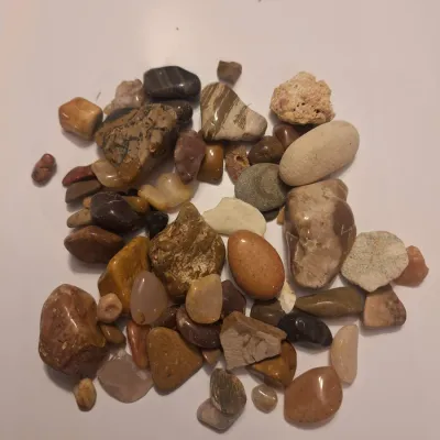 Assorted Polished Tumbled Stones Rocks & Mineral Specimens Mixed Colors Sizes