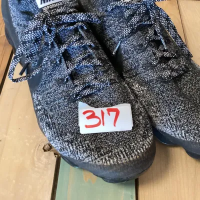 Nike Air VaporMax Flyknit Oreo Sneakers - Men's Size 11