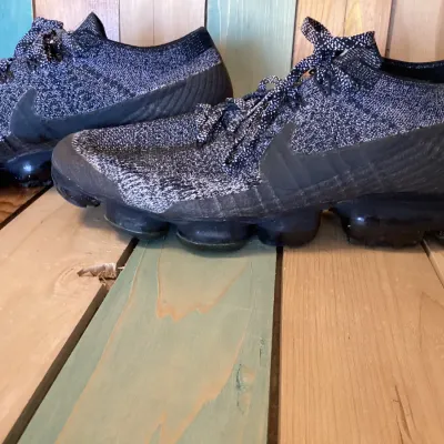 Nike Air VaporMax Flyknit Oreo Sneakers - Men's Size 11