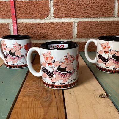 Vintage 1996 Flowers, Inc. Balloons Dancing Pigs Coffee Mugs - Set of 3