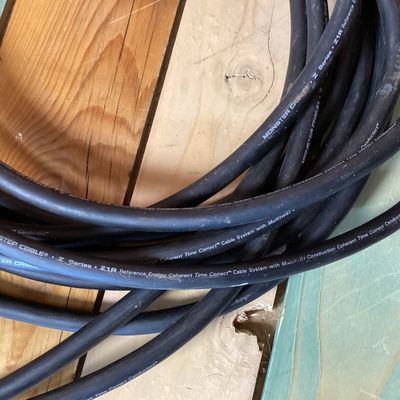 Monster Cable Z Series Z1R Reference Speaker Cables with Banana Plugs