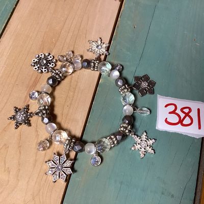 Beaded Snowflake Charm Stretch Bracelet