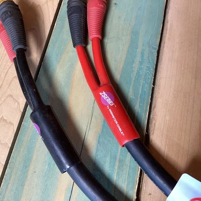 Monster Cable Z Series Z1R Reference Speaker Cables with Banana Plugs