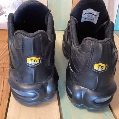 Nike Air Max Plus TN Triple Black Leather Sneakers - Men's Size 11