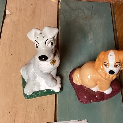 Disney Lady and the Tramp Ceramic Salt and Pepper Shakers Set