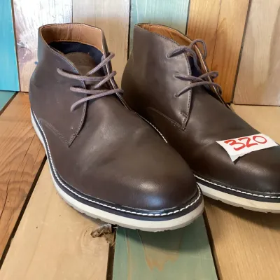 Tommy Hilfiger Men's Brown Leather Chuka Boots - Size 11