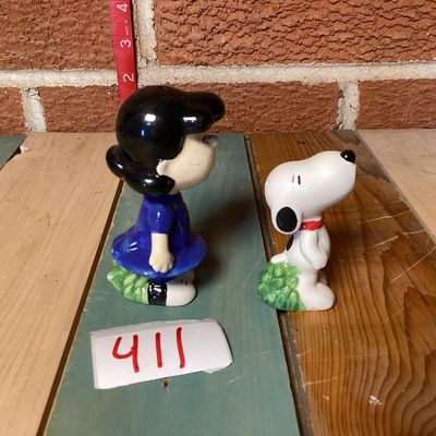 Vintage Peanuts Snoopy and Lucy Ceramic Salt & Pepper Shakers