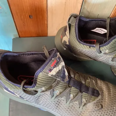 Nike LeBron XVI Low 'Cargo Khaki' Basketball Shoes - Men's Size 11