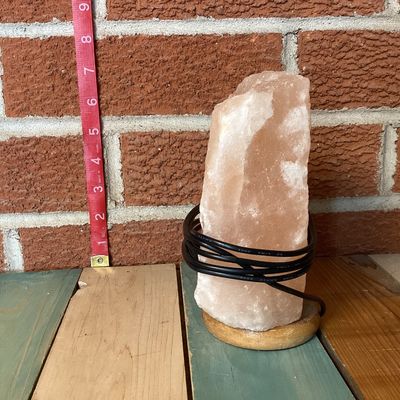 Color-Changing USB Himalayan Salt Lamp on Wooden Base