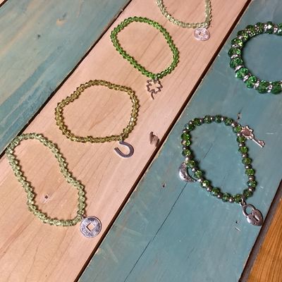 Assorted Green Beaded Charm Bracelets - Lot of 9