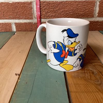 Vintage Disney Donald Duck Ceramic Coffee Mug