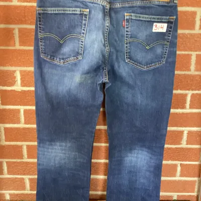 Levi Strauss & Co. Blue Jeans Size W36 L32