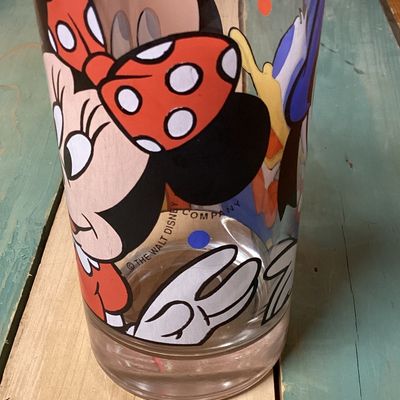 Vintage Walt Disney Company Mickey, Minnie & Donald Duck Glass
