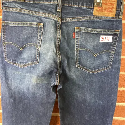 Levi Strauss & Co. Blue Jeans Size W36 L32