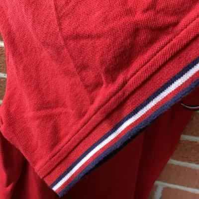Tommy Hilfiger Red Polo Shirt XXL & Goodfellow & Co White Slim Fit Dress Shirt XXL – Men’s Clothing Lot