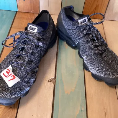 Nike Air VaporMax Flyknit Oreo Sneakers - Men's Size 11