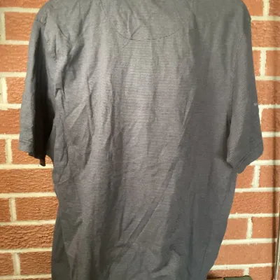 2 Junction West Men’s XL Short Sleeve Striped Polo Shirts Blue & Black/Gray Chest Pockets