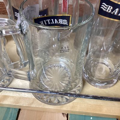 Baltika Beer Glassware Set with Wooden Display Tray - 10 Pieces