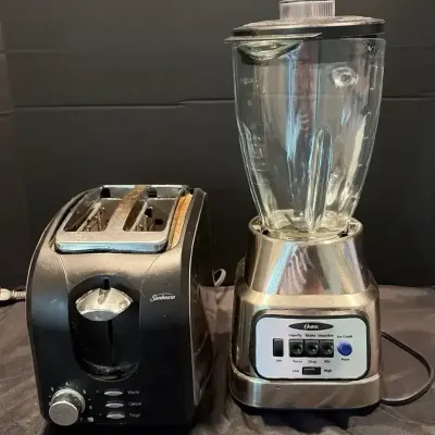 Oster Blender & Sunbeam Toaster (Stainless Steel)