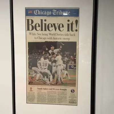 Baseball: White Sox World Series Chicago Tribune Front Page, Sign & Blanket