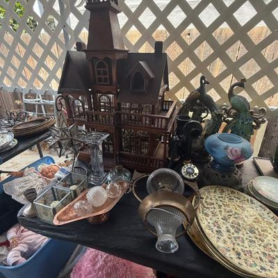 Sale Photo Thumbnail #178