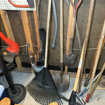 Lawn, Garden And Landscaping Lot Of Tools 