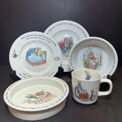 Wedgwood Peter Rabbit 9 Pcs