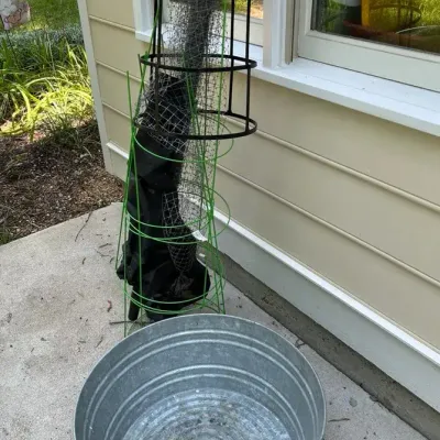 Gardening Supplies- #3 Galvanized Pail, Tomato Cages and More 