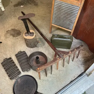 Antique And Vintage Collectables 