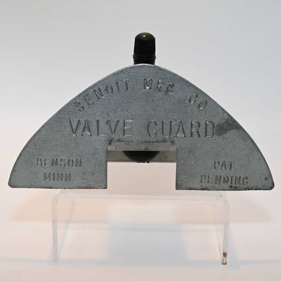 Benoit Mfg Co Valve Guard Salesman Sample