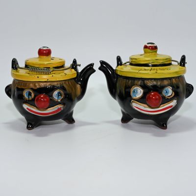 Salt and Pepper Clown Tea Pots
