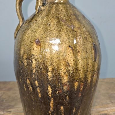 Sale Photo Thumbnail #98: Crawford County Yaughn Shop 1/2 Gallon Jug