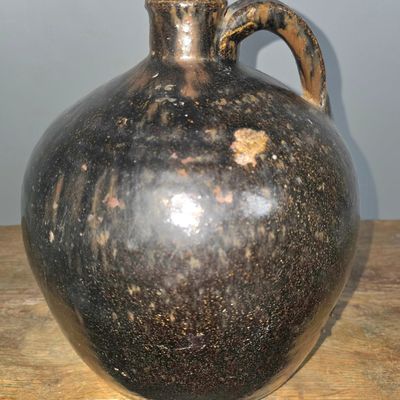 Sale Photo Thumbnail #68: Signed Crawford Co. 'WB' Wash Becham 2gal Jug