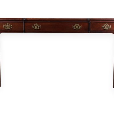 Hickory American Masterpiece Collection Solid Mahogany Chippendale Style Console Table