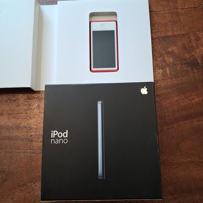 Sale Photo Thumbnail #251: Apple iPod nano (1st Generation) 1GB - Product RED