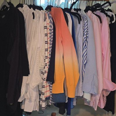 Sale Photo Thumbnail #283: Assorted Women's Casual Apparel Collection