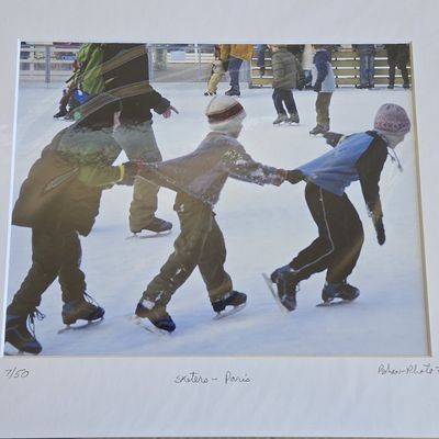 Sale Photo Thumbnail #343: Skaters - Paris, Limited Edition Photograph by P. Shaw