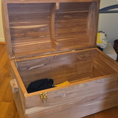 Sale Photo Thumbnail #141: Aromatic Red Cedar Blanket Chest
