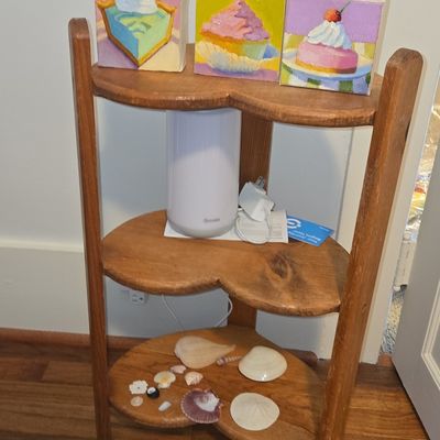 Sale Photo Thumbnail #350: Vintage Heart-Shaped Three-Tier Corner Shelf