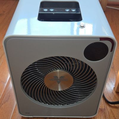 Sale Photo Thumbnail #290: Vornado VMH500 Whole Room Metal Heater