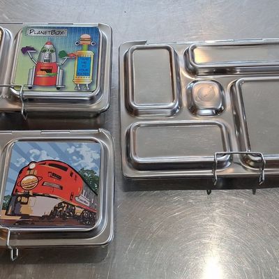 Sale Photo Thumbnail #400: PlanetBox Rover Stainless Steel Bento Lunch Box Set with 2 Decorative Magnetic Toppers