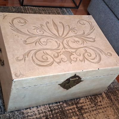 Sale Photo Thumbnail #151: Jinji Brand Chinese Lacquerware Storage Trunk